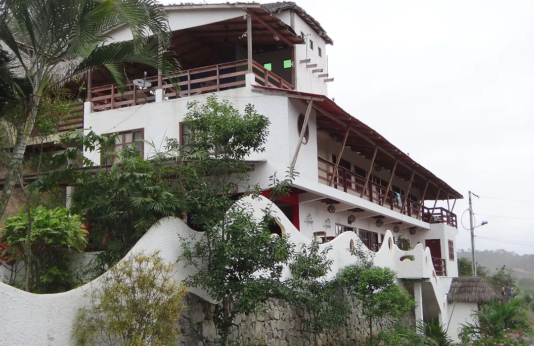 Hotel La Punta-1